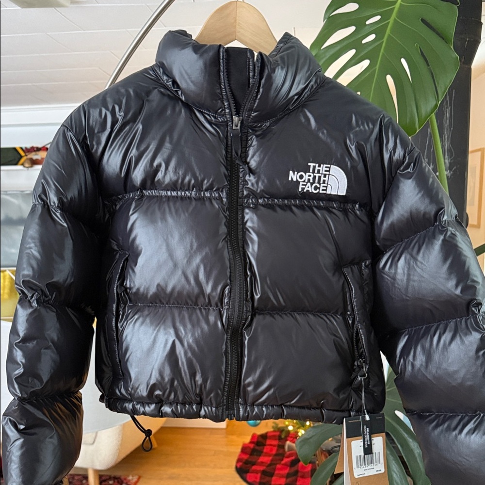 NWT Women's The North Face Short Nuptse Jacket (cropped)